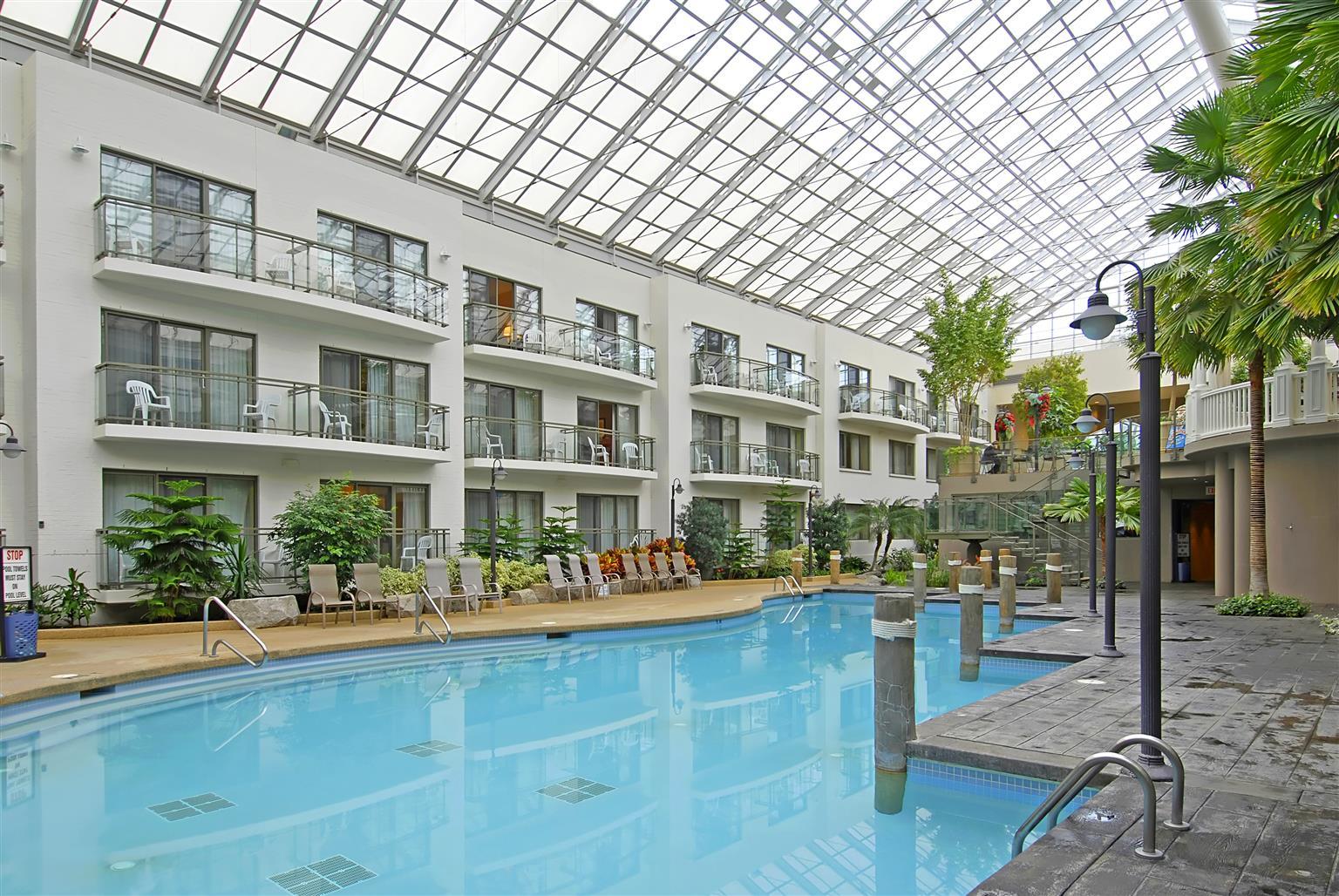 Best Western Plus Lamplighter Inn & Conference Centre Лондон Съоръжения снимка